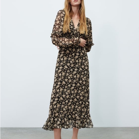 Zara Dresses & Skirts - Zara Black Floral Long Sleeve Maxi Dress